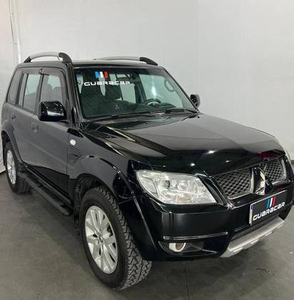 MITSUBISHI PAJERO TR4 2.0 4X4 16V 140CV FLEX 4P AUTOMÁTICO MITSUBISHI PAJERO TR4 2.0 4X4 16V 140CV FLEX 4P AUTOMÁTICO